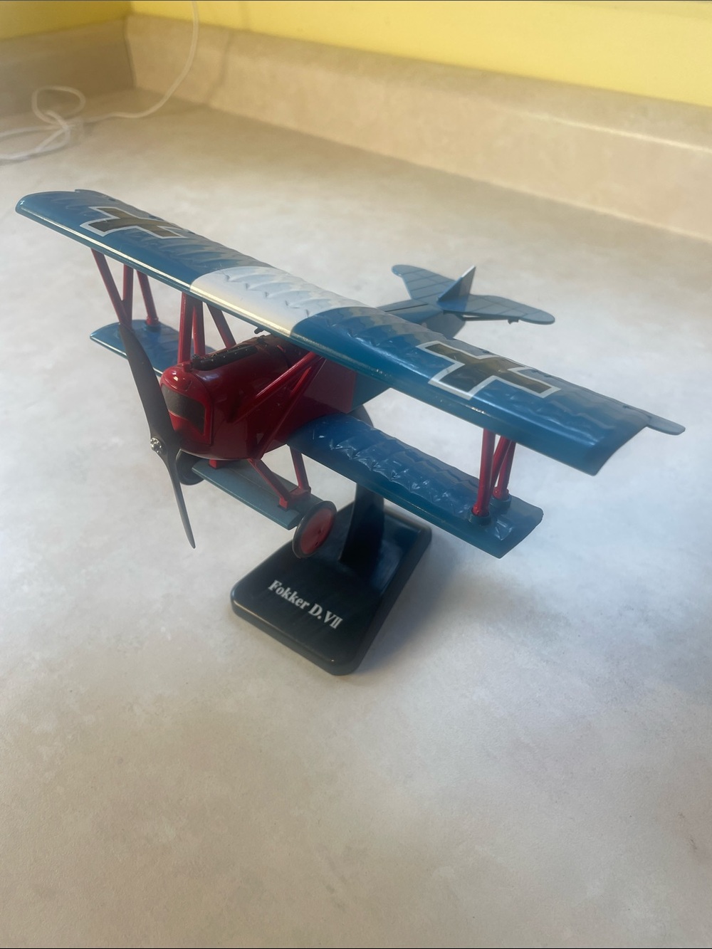 Fokker D VII WWI Biplan 1/48 Scale Model by NewRay Assembled